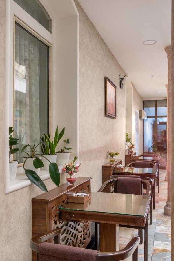 Karavan Street Hotel طشقند المظهر الخارجي الصورة